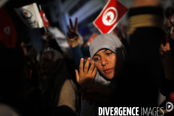 Soiree de victoire du parti islamiste tunisien ennhadha aux elections pour l assemblee constituante.