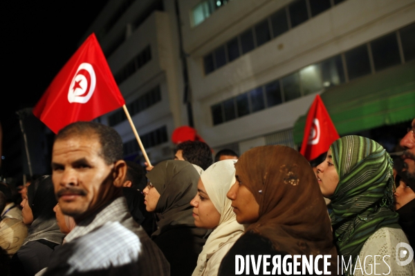 Soiree de victoire du parti islamiste tunisien ennhadha aux elections pour l assemblee constituante.