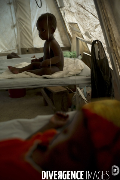 Centre de traitement du cholera (ctc) de tabarre, gere par medecins sans frontieres (msf).