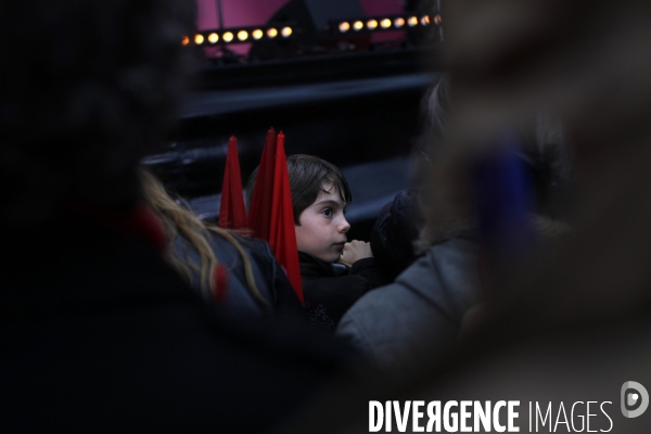 Rassemblement a l appel du front de gauche contre le vote au second tour du president sarkozy.