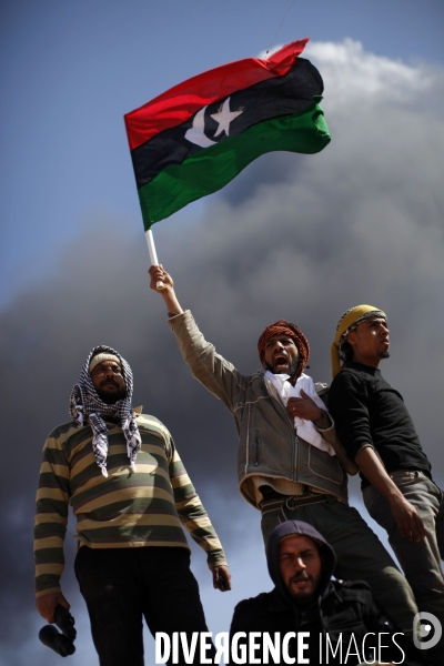Battle in libya between rebels and pro kadhafi, on the front line.