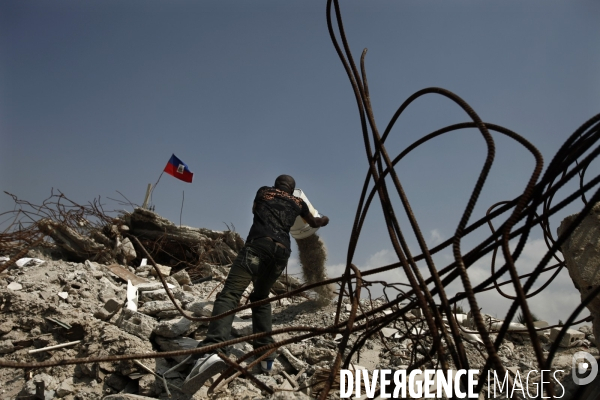 Reconstruction en haiti.