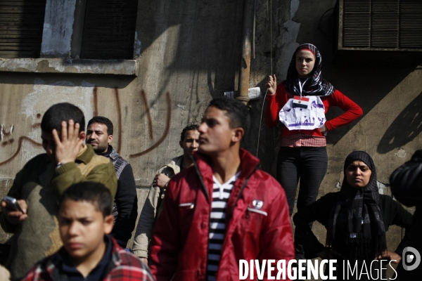 Manifestation des partisants du president hosni moubarak au caire.