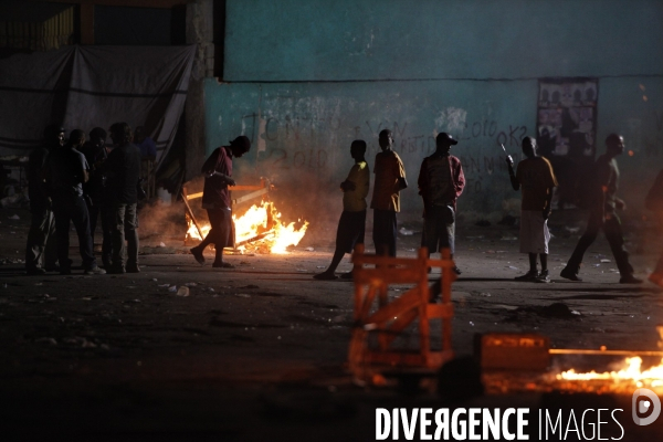 Nuit de tensions apres l annonce des resultats du premier tour des elections presidentielles haitienne.