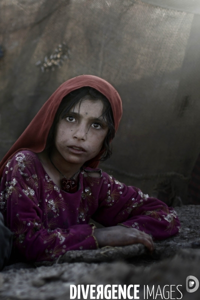 Camps de refugies parwan a la sortie de kaboul.