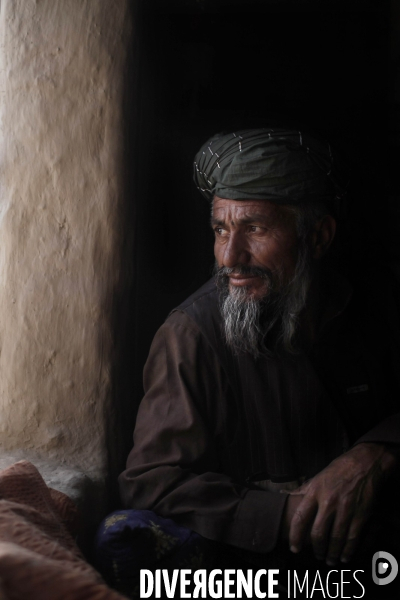 Camps de refugies de parwan a la sortie de kaboul.