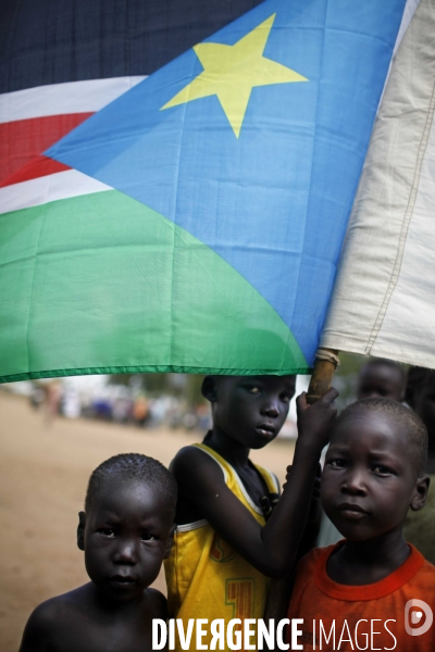 A la veille de la declaration d independance du sud-soudan, dans les rues de la capitale, juba.