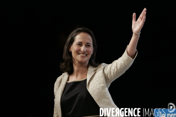 Reunion publique, dans le 13eme arrondissement de Paris, de Segolene Royal, candidate a la presidentielle 2007.