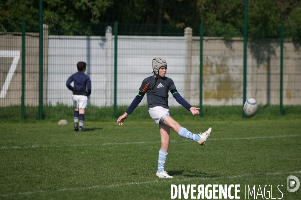 Ecole de rugby du racing metro, a colombes, dans les hauts de seine.