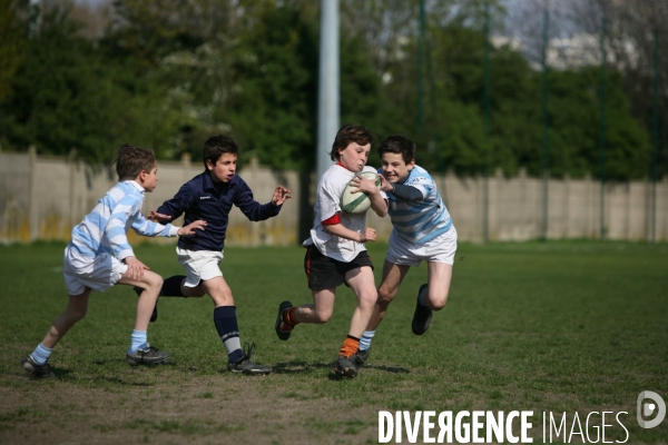 Ecole de rugby du racing metro, a colombes, dans les hauts de seine.