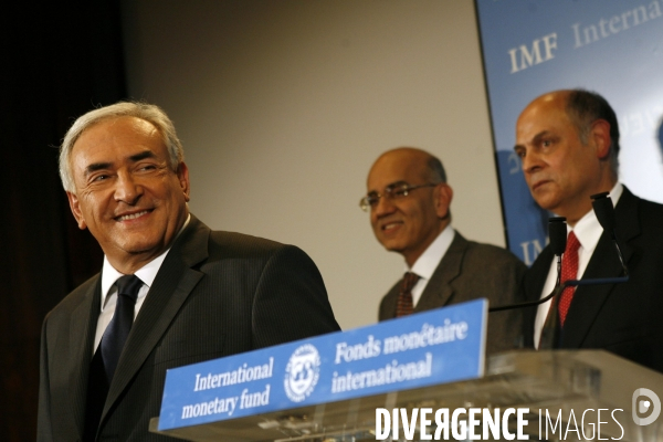 CONFERENCE DE DOMINIQUE STRAUSS KAHN, suite a sa nomination a la direction du Fond Monetaire Europeen (FMI).