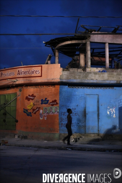 Vie quotidienne en haiti 10 mois apres le seisme/ daily life in haiti 10 months after the earthquake