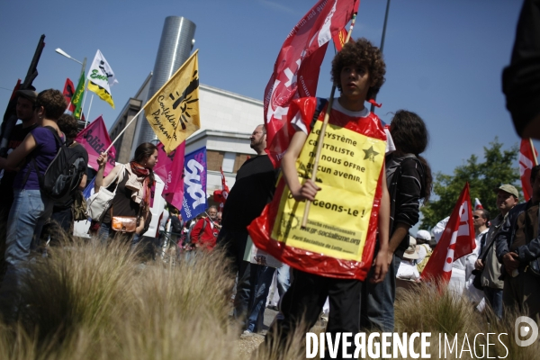 Manifestation contre le sommet du g8 au havre.