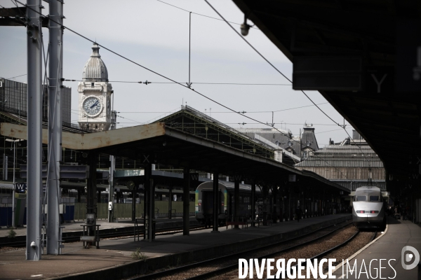 Les coulisses de la gare de lyon
