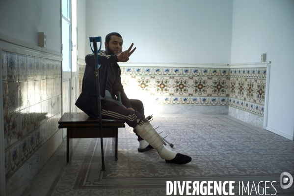 Annonce d une greve de la faim de revolutionnaires, blesses aux premiers jours de la revolution tunisienne.