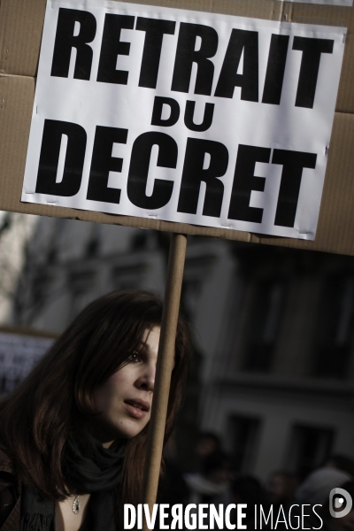 Manifestation des enseignants chercheurs contre les reformes prevus par le gouvernement.