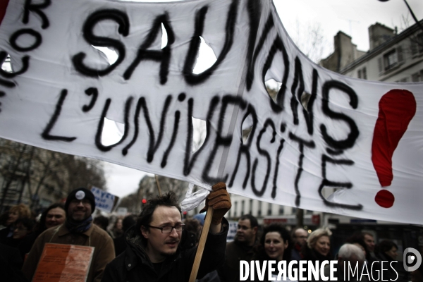 Manifestation nationale des enseignants chercheurs