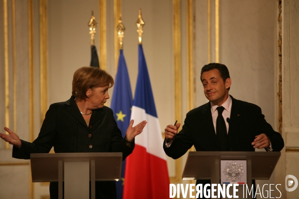 Rencontre entre Nicolas Sarkozy et Angela Merkel a l Elysee.