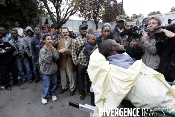 # retrospective squat de cachan #