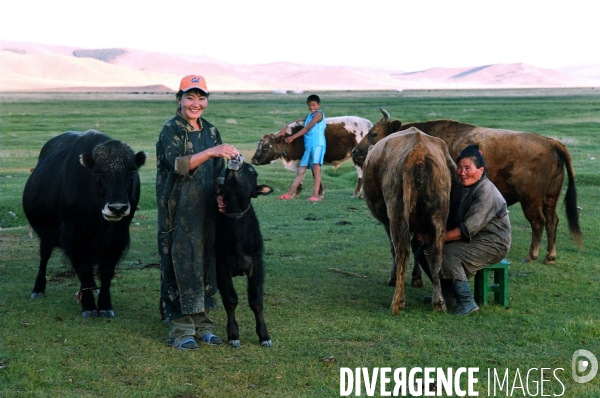 Les mongols, un peuple vivant de l elevage.