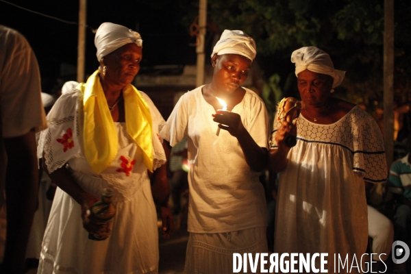 Ceremonie vaudou pour la toussaint a port-au-prince: la fete des guedes.