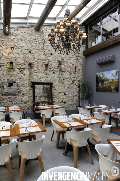 Michel PORTOS, chef étoilé dans son nouveau restaurant  Le Malthazar  à Marseille