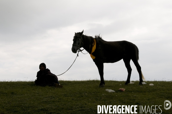 Course hippique sur le haut plateau tibétain - Horse race on tibetan plateau