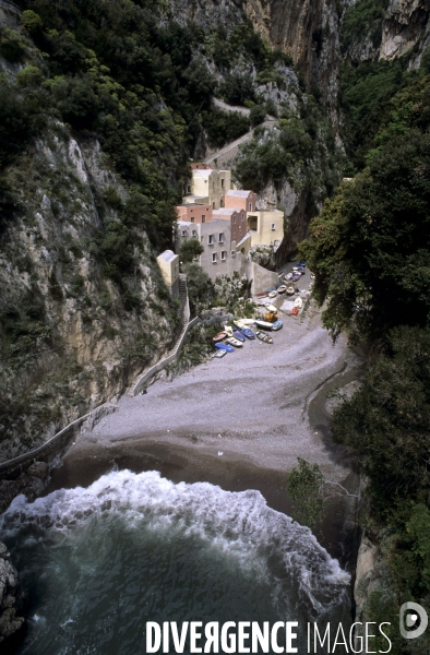 La côte amalfitaine en scooter