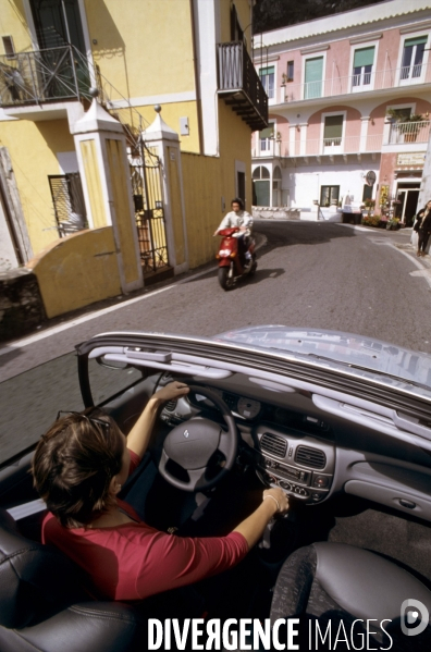 La côte amalfitaine en scooter