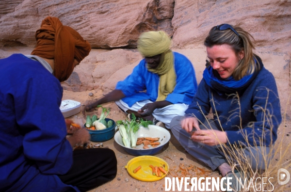 Sahara Algerien, Trek avec les Touaregs du Tassili n Ajjers