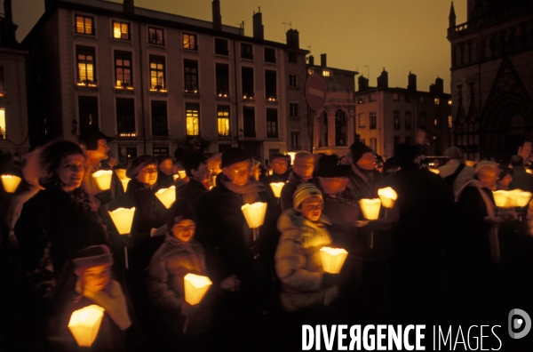 Lyon l    allumee , le 8 decembre