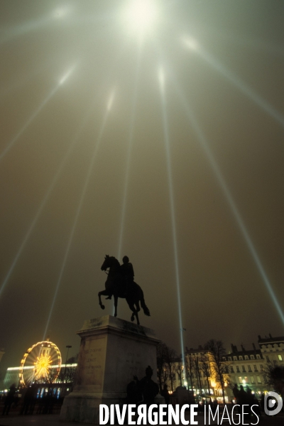 Lyon l    allumee , le 8 decembre