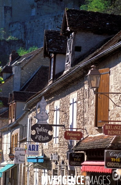 LOT - Les villages du vertige