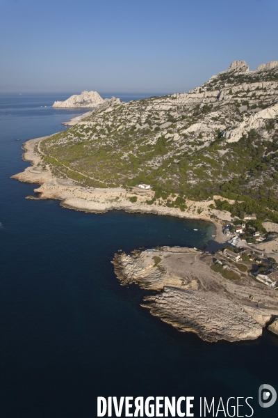 Vue aérienne du Parc National des Calanques, entre Marseille, Cassis et La Ciotat