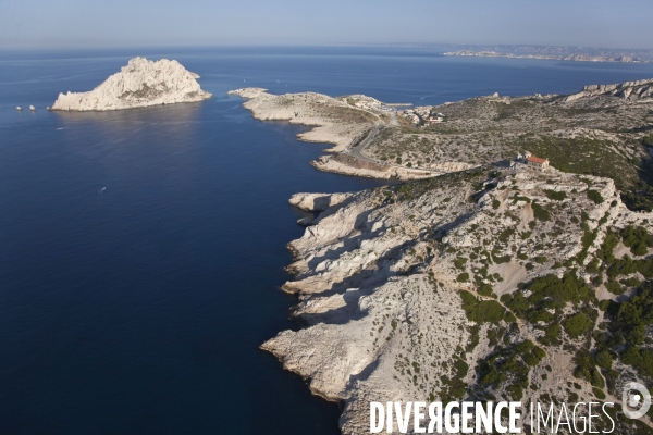 Vue aérienne du Parc National des Calanques, entre Marseille, Cassis et La Ciotat
