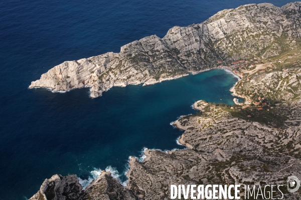 Vue aérienne du Parc National des Calanques, entre Marseille, Cassis et La Ciotat