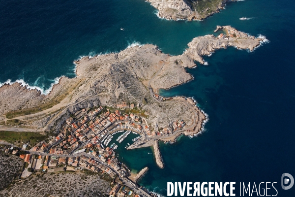 Vue aérienne du Parc National des Calanques, entre Marseille, Cassis et La Ciotat