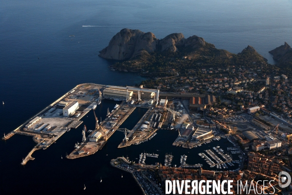 Vue aérienne du Parc National des Calanques, entre Marseille, Cassis et La Ciotat