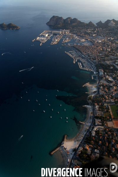 Vue aérienne du Parc National des Calanques, entre Marseille, Cassis et La Ciotat