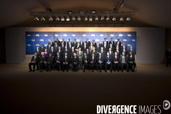Reunion des ministres des finances et des gouverneurs de banque centrale du g 20 des 14 et 15 octobre 2011 à bercy