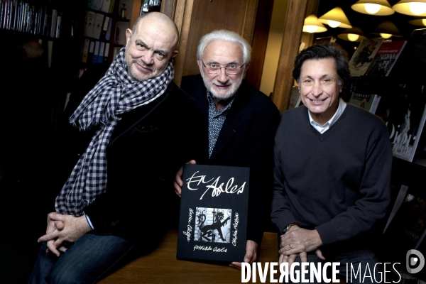 Patrick de carolis, lucien clergue, christian lacroix publient  en arles 