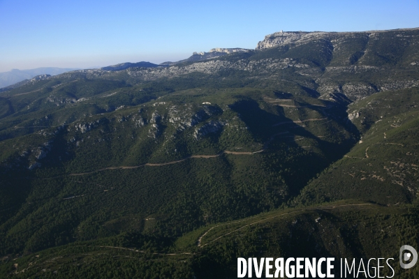 Vue aérienne de la Sainte Baume