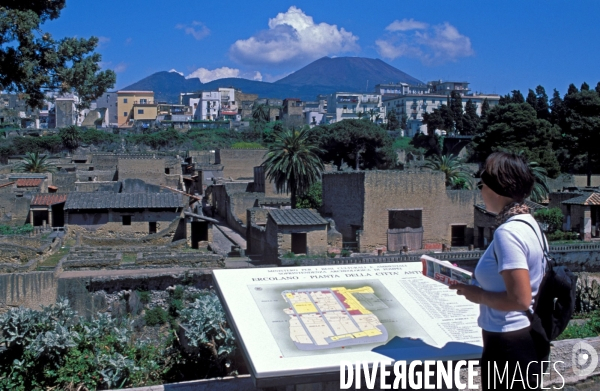 Italie - Naples la renaissance