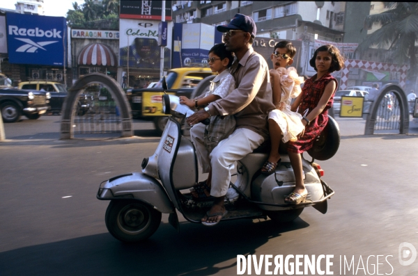 Bollywood : L   Inde fait son cinema