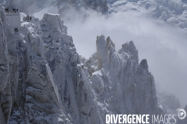 L Aiguille du Midi : balcon sur le Mont Blanc