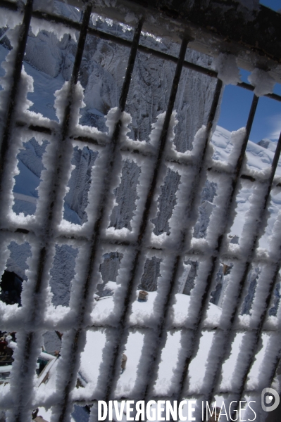 L Aiguille du Midi: balcon sur le Mont Blanc