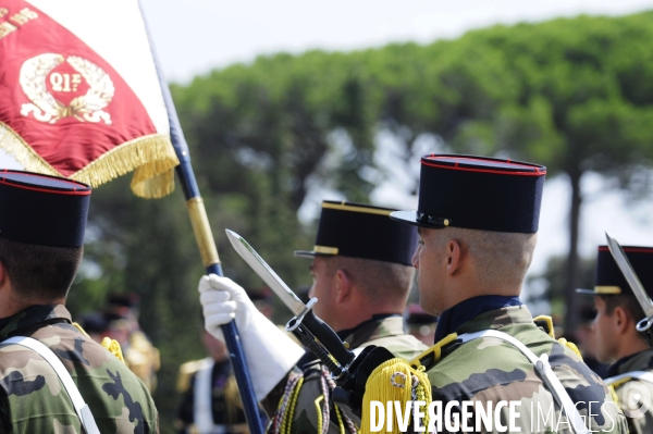Fréjus derri?re ses marsouins