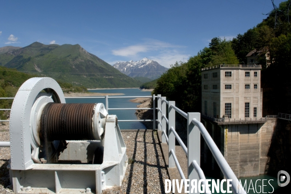 Barrages vetustes dans une zone a fort risque sismique.