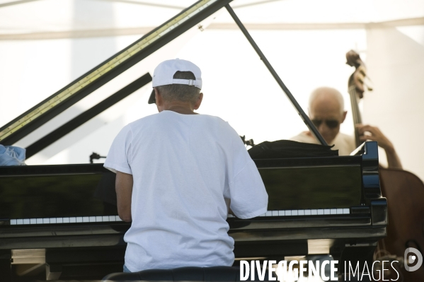 Keith Jarrett  en concert  avect Gary Peacock