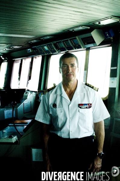 Le commandant du Charles-de-Gaulle , le maitre de vaisseau BOIVIN